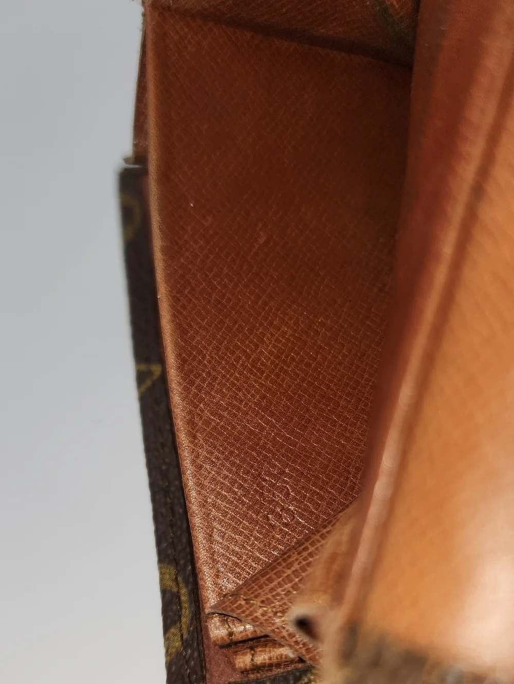 AUTHENTIC Louis Vuitton envelope vintage wallet